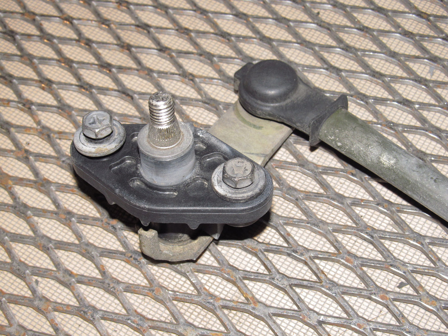 94 95 96 97 Mazda Miata OEM Front Wiper Linkage