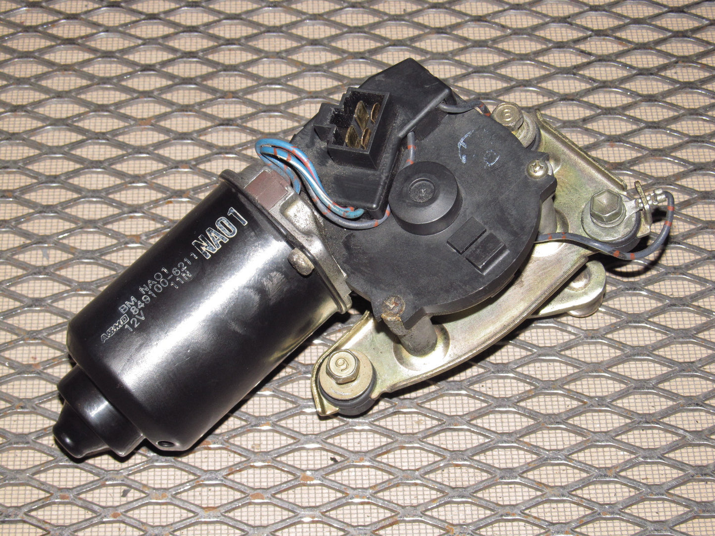 94 95 96 97 Mazda Miata OEM Front Wiper Motor