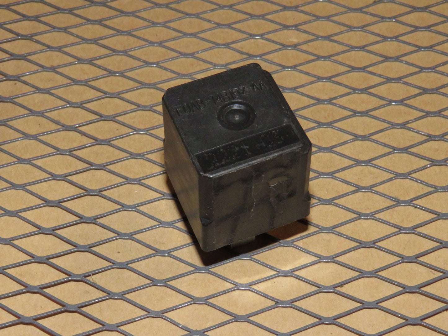 Ford Relay F0AB-14B192-AA