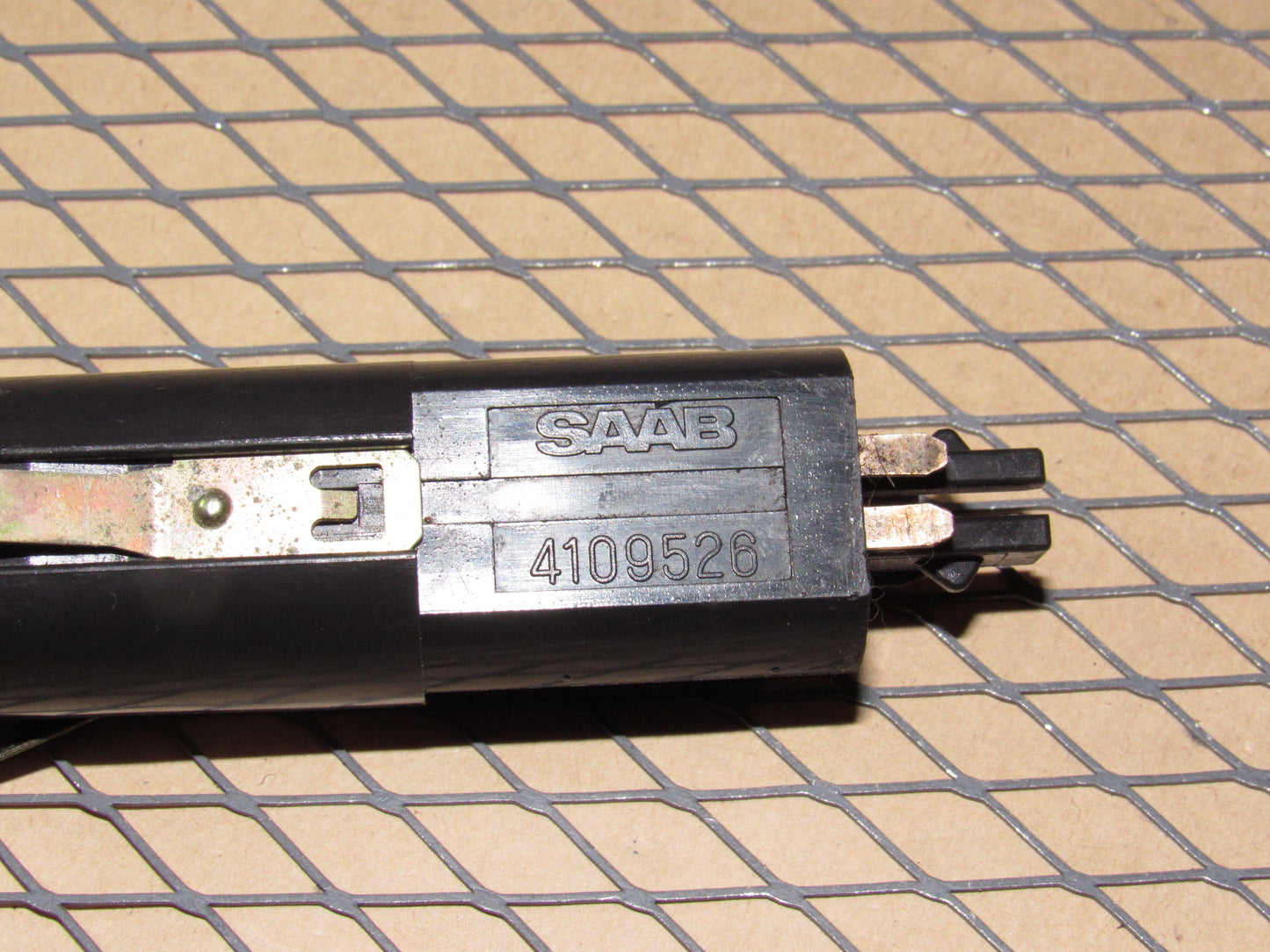 99 00 01 02 Saab 9-3 OEM Flasher Hazard Light Switch