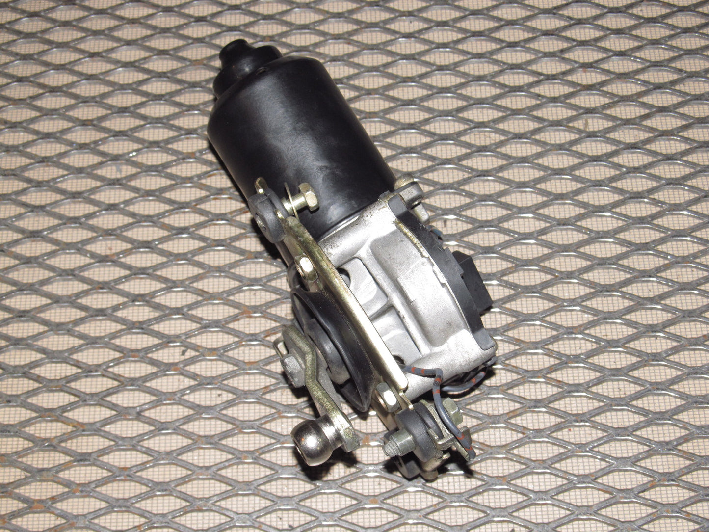 94 95 96 97 Mazda Miata OEM Front Wiper Motor