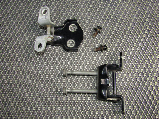 87-91 Toyota Crown Royal Saloon OEM Door Hinges - Rear Right Set