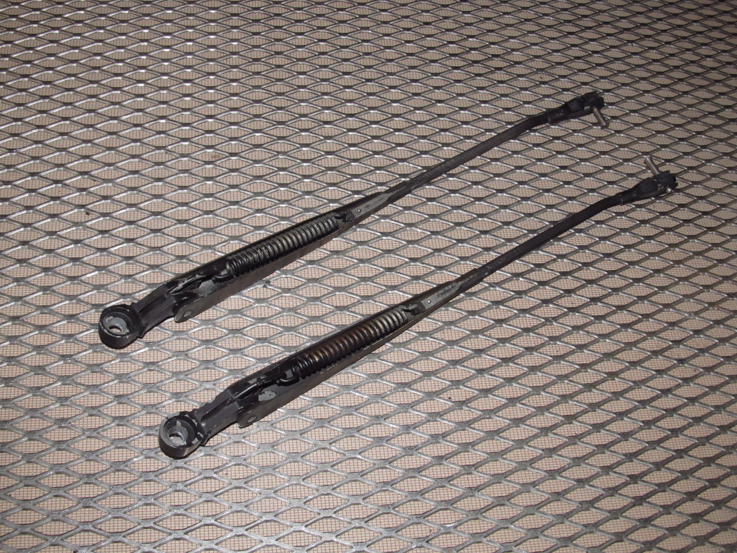 81-83 Mazda RX7 OEM Front Wiper Arm