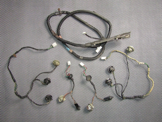 87-91 Toyota Crown Royal Saloon OEM Tail & Reverse Light Bulb Socket - Set