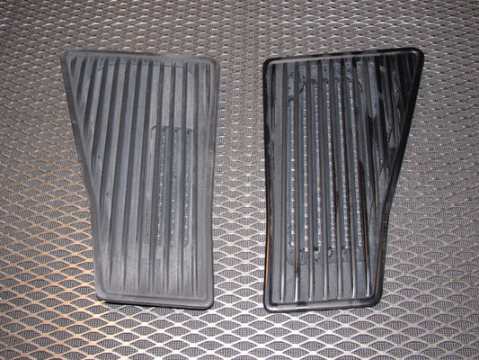 81 82 83 Datsun 280zx OEM Hood Vent Set - N/A
