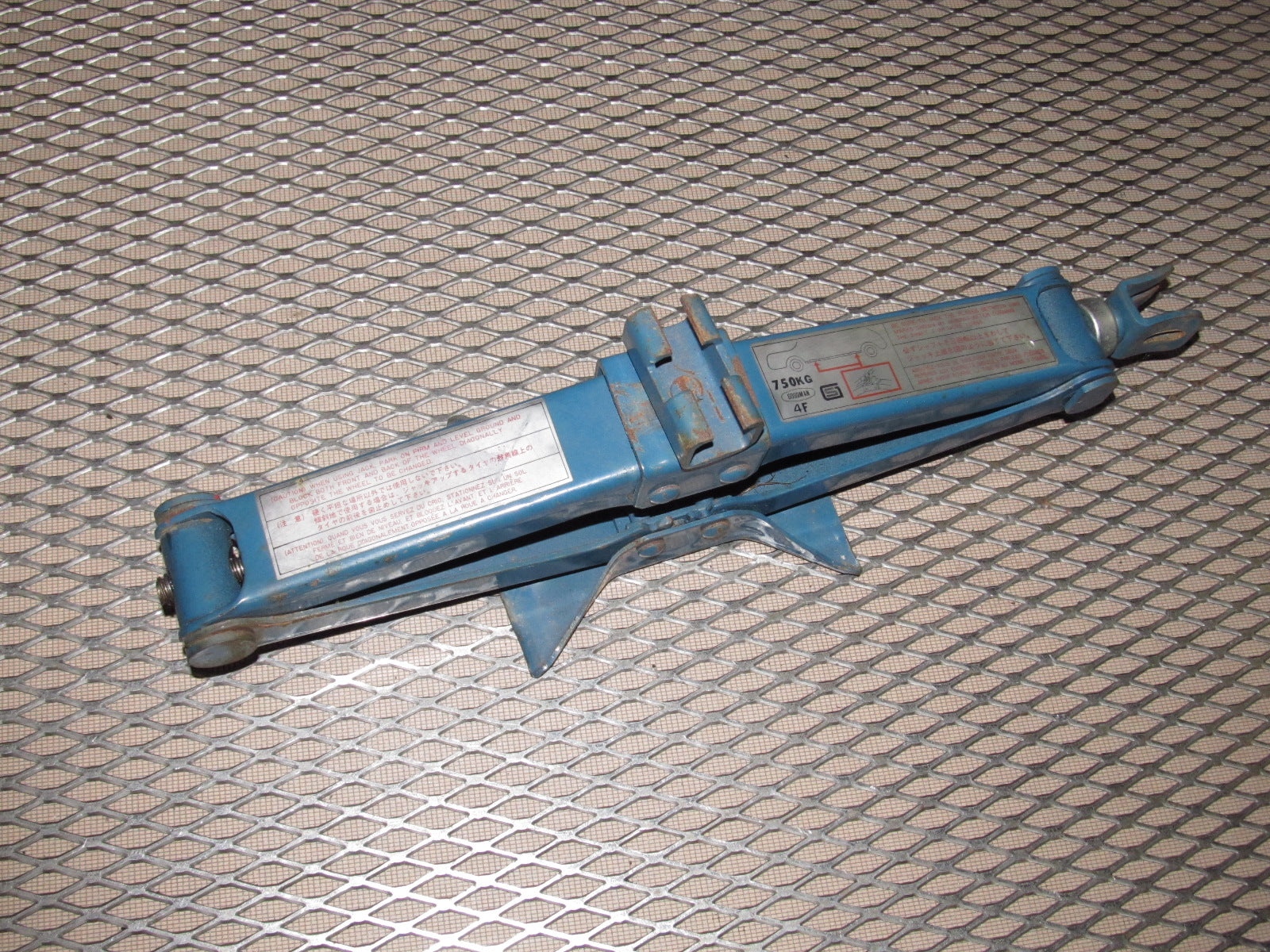 79-85 Mazda RX7 OEM Wheel Jack