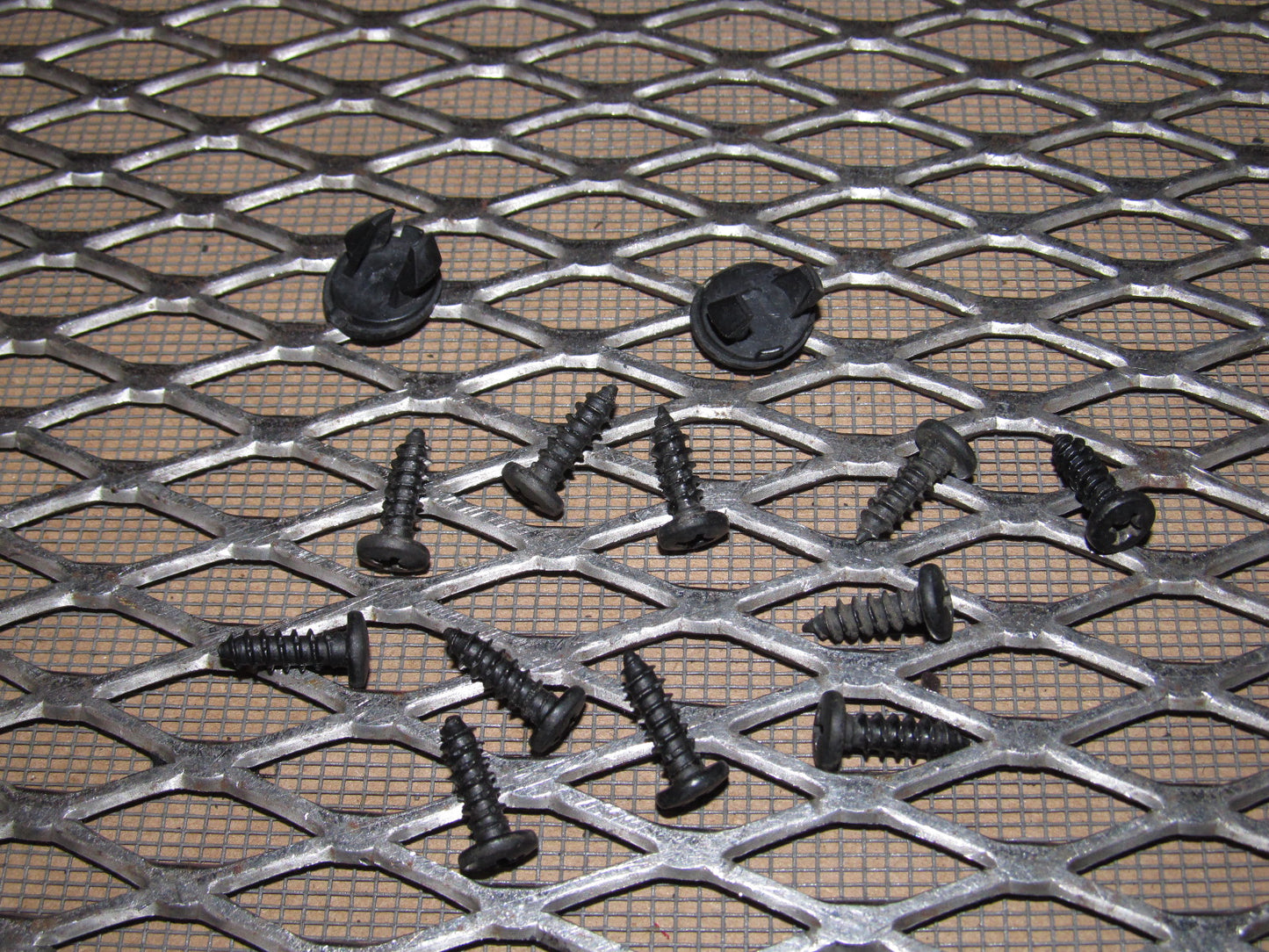 91 92 93 94 95 Toyota MR2 OEM Front Wiper Cowl Panel Mounting Bolt & Cap