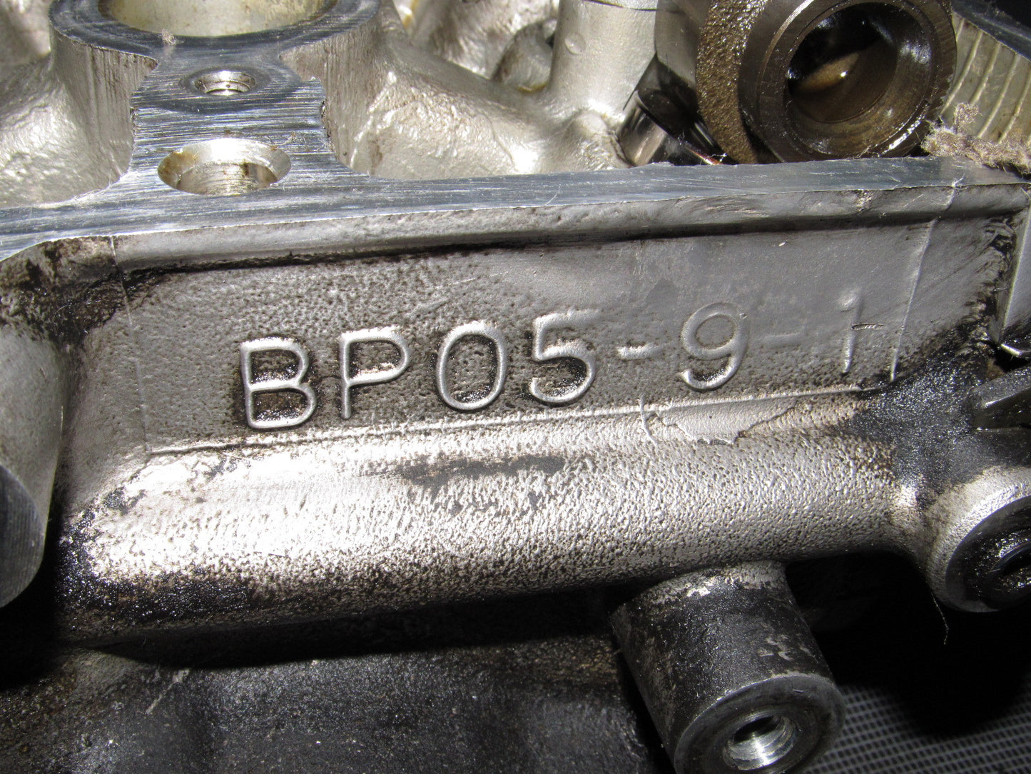 94 95 96 97 Mazda Miata OEM 1.8L Engine Cylinder Head