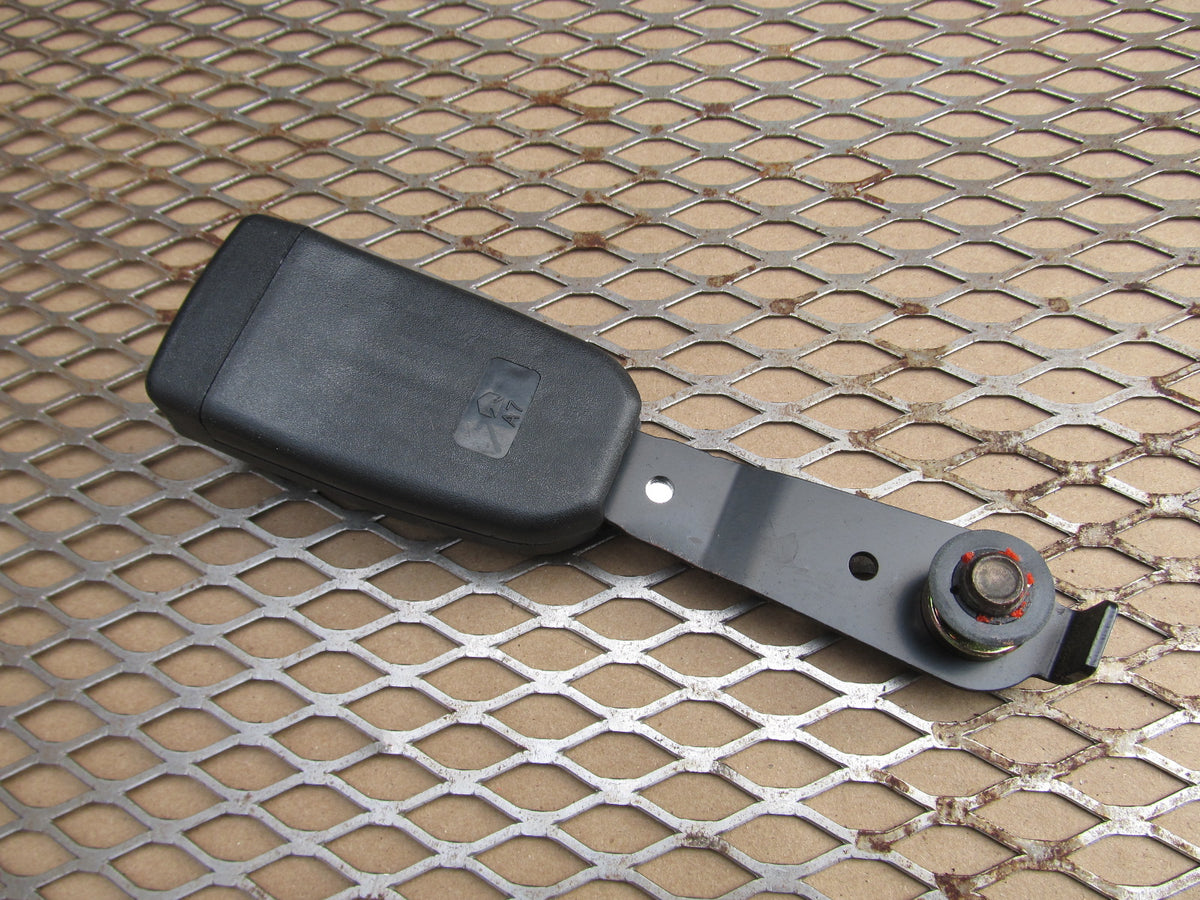 97 98 99 00 01 Honda Prelude OEM Front Seat Belt Buckle Receiver - Right