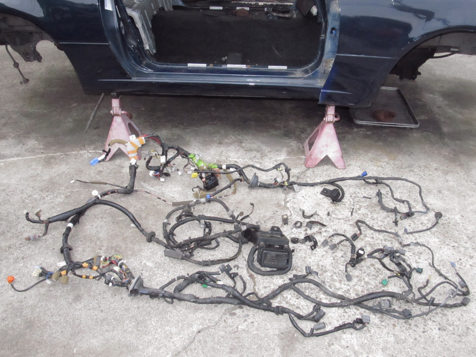 94 95 96 97 Mazda Miata OEM Engine & Transmission & Computer Wiring Harness
