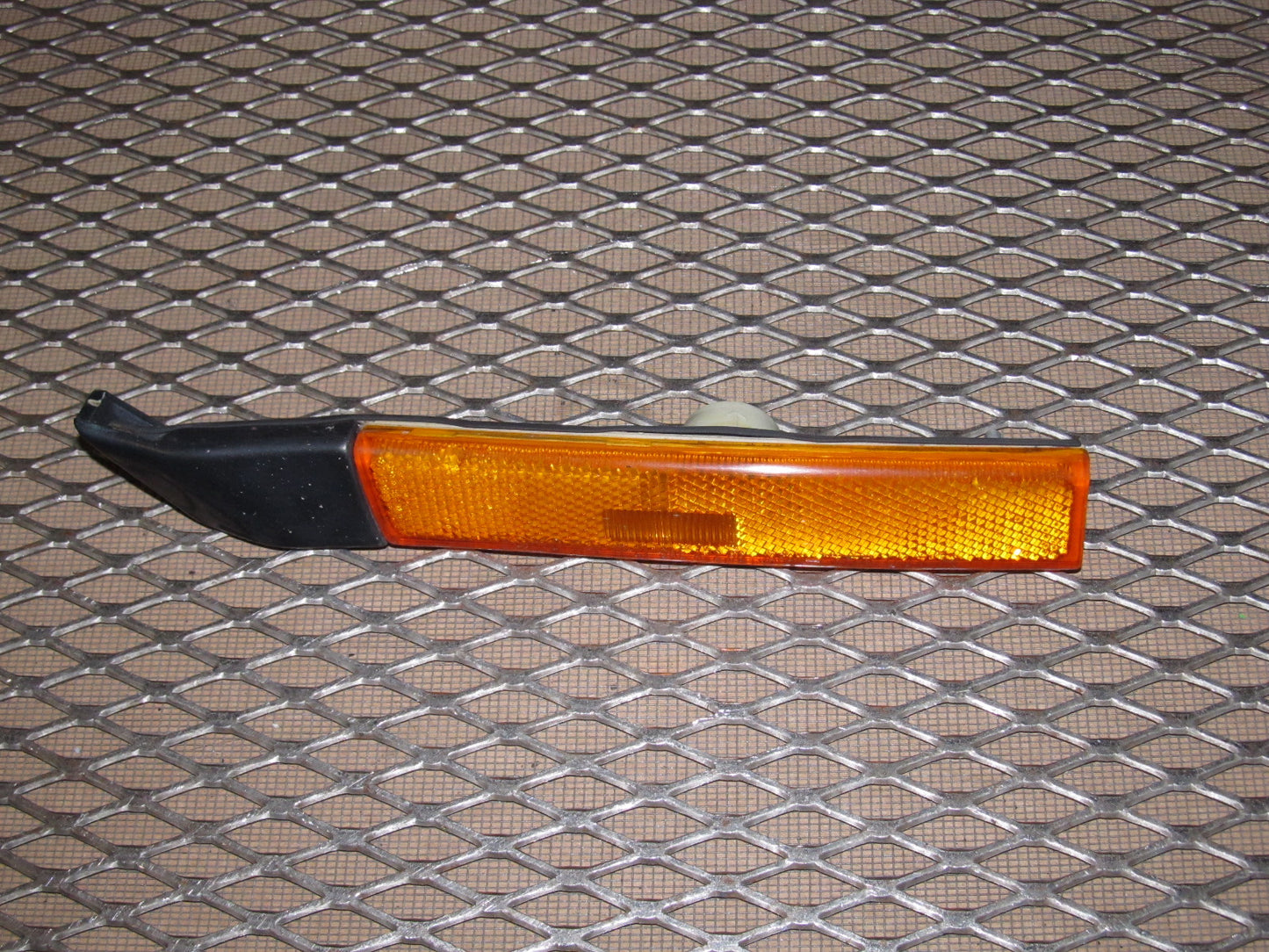 91 92 93 94 95 Toyota MR2 OEM Exterior Fender Moulding & Side Marker Light - Right