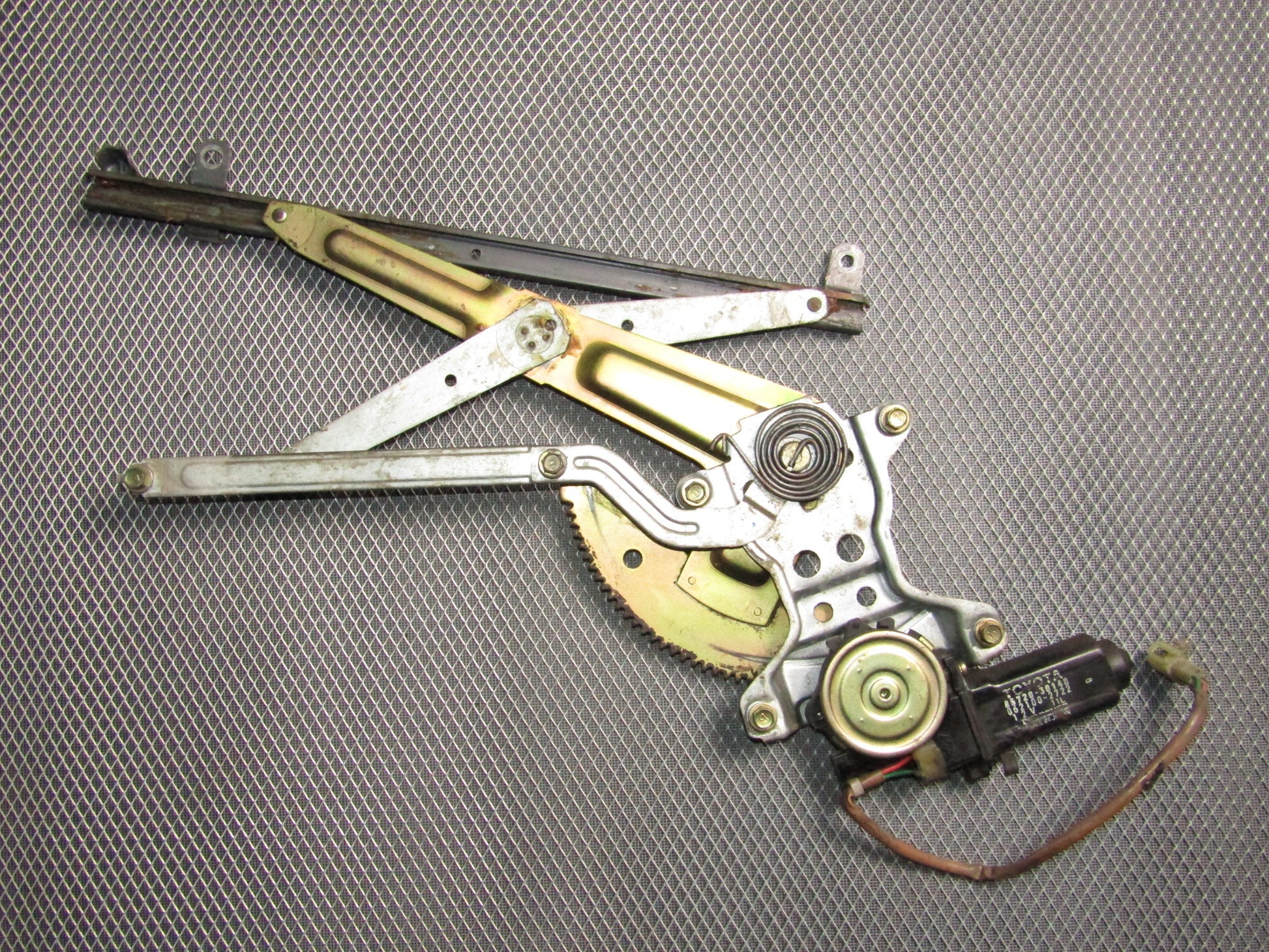 87-91 Toyota Crown Royal Saloon OEM Window Motor & Regulator - Rear Left