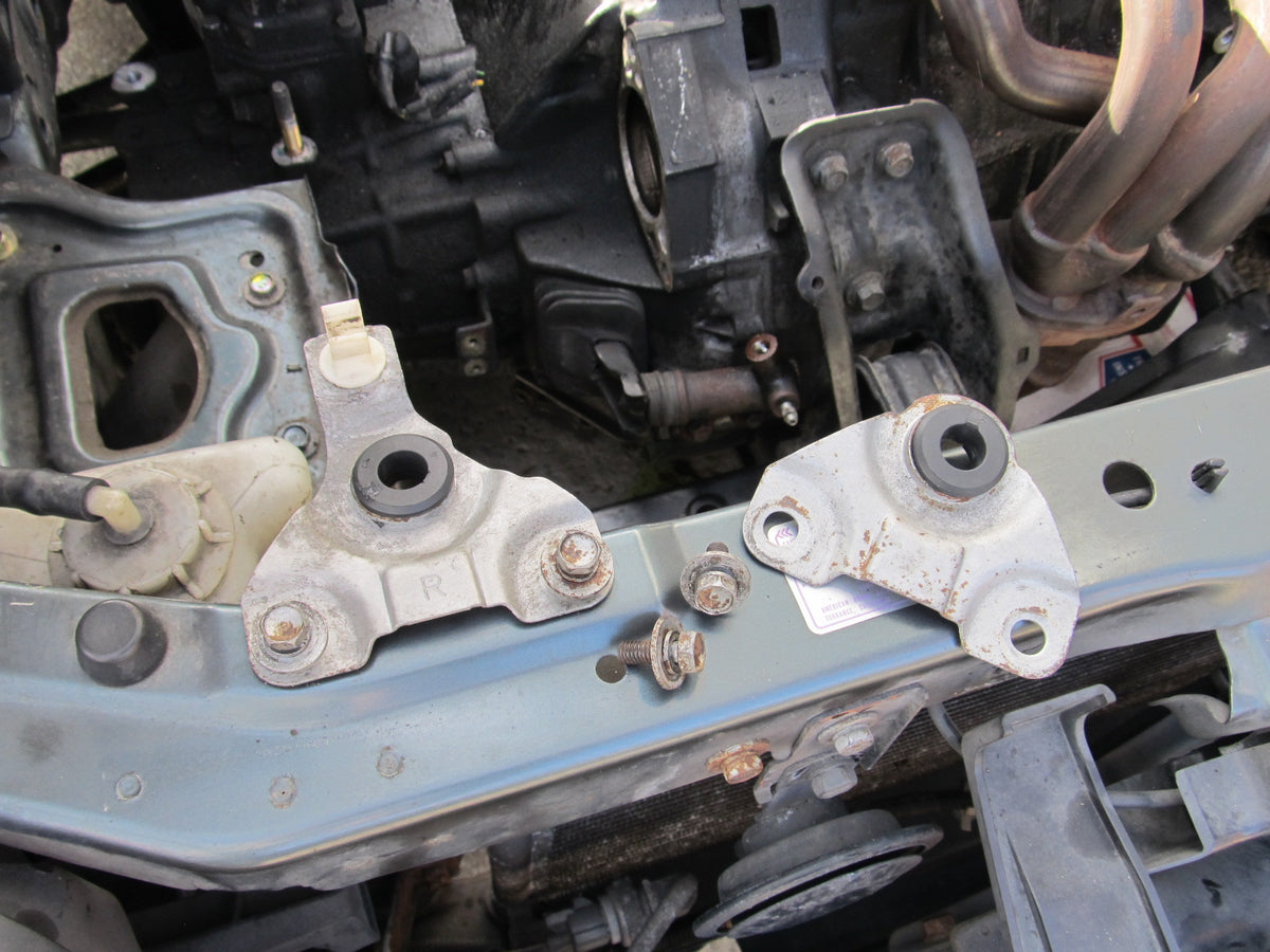 97 98 99 00 01 Honda Prelude OEM Upper Radiator Holder Mounting Bracket