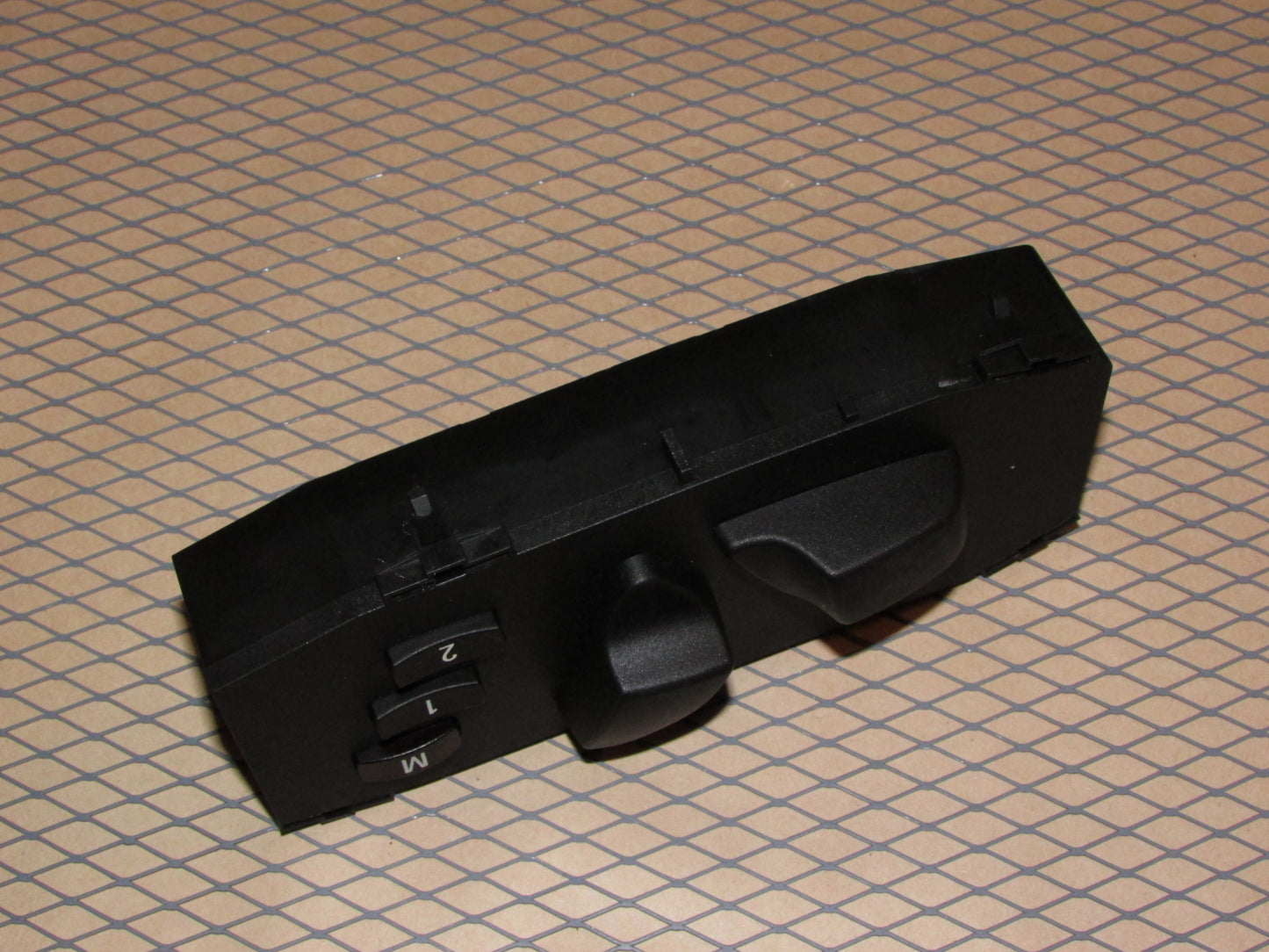 09 10 11 12 13 14 15 16 BMW Z4 OEM Seat Adjustment & Memory Switch - Left