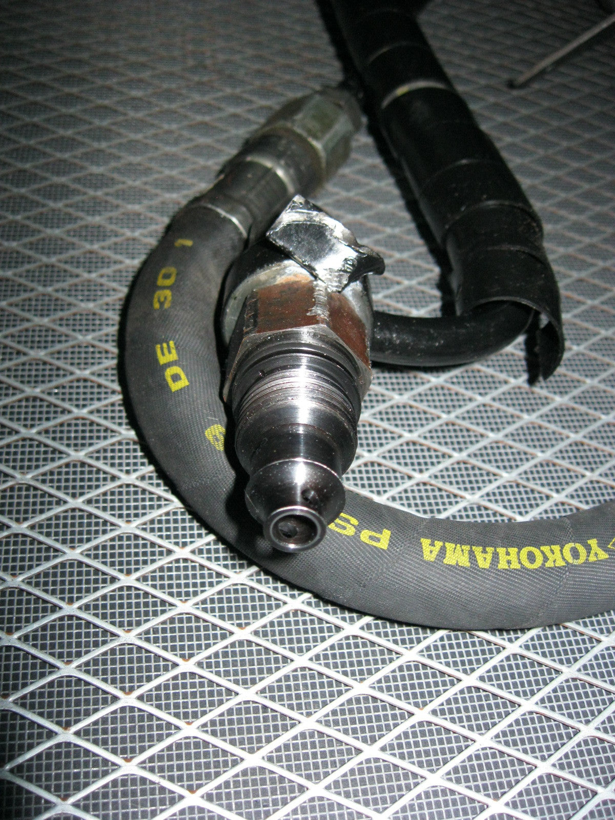 JDM Toyota 1MZ-FE 3.0L V6 None VVTi Power Steering Hose