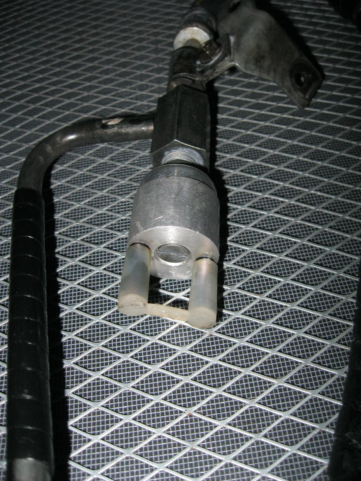 JDM Toyota 1MZ-FE 3.0L V6 None VVTi Power Steering Hose