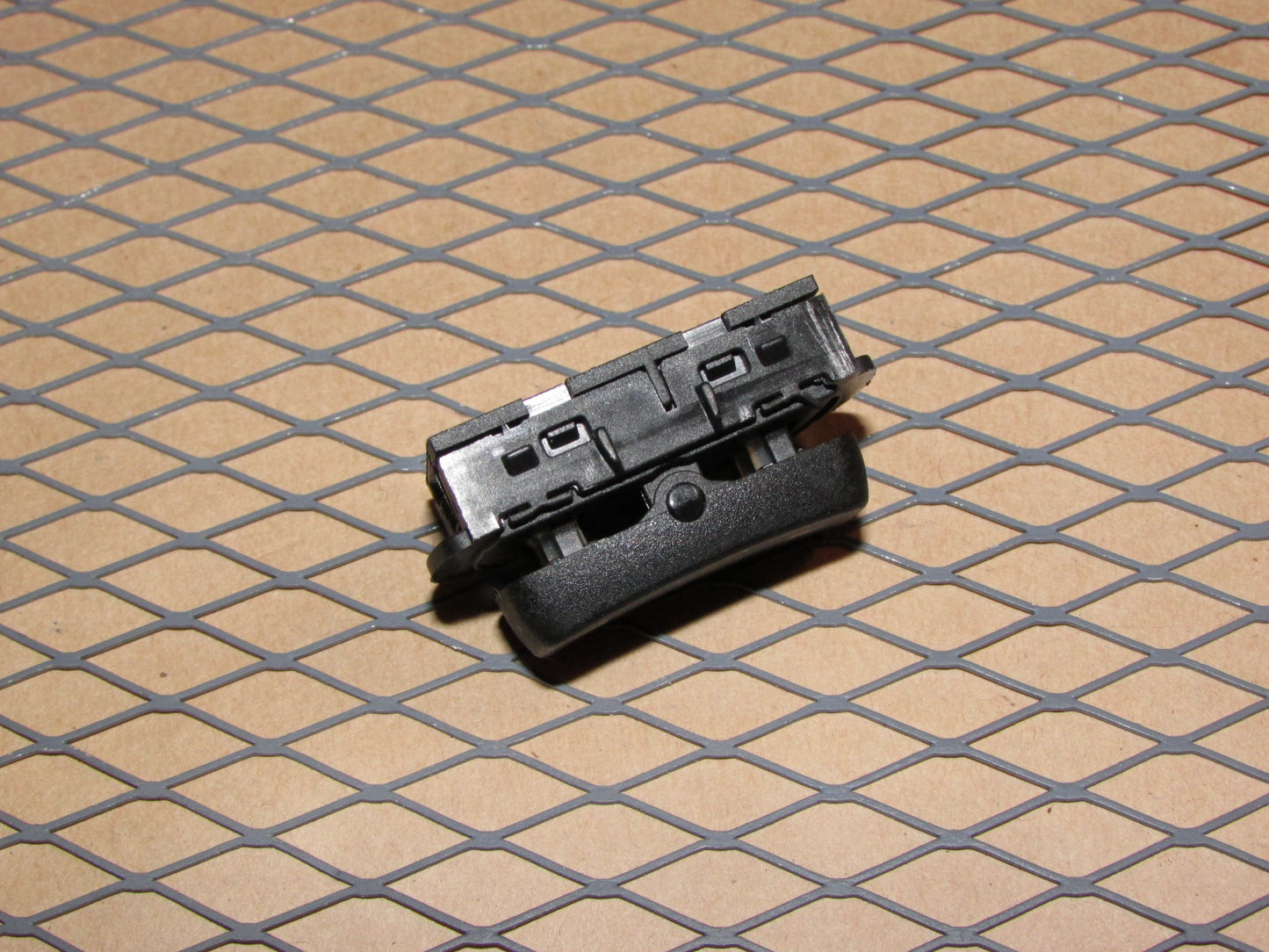 09 10 11 12 13 14 15 16 BMW Z4 OEM Seat Width Back Press Adjustment Switch - Left