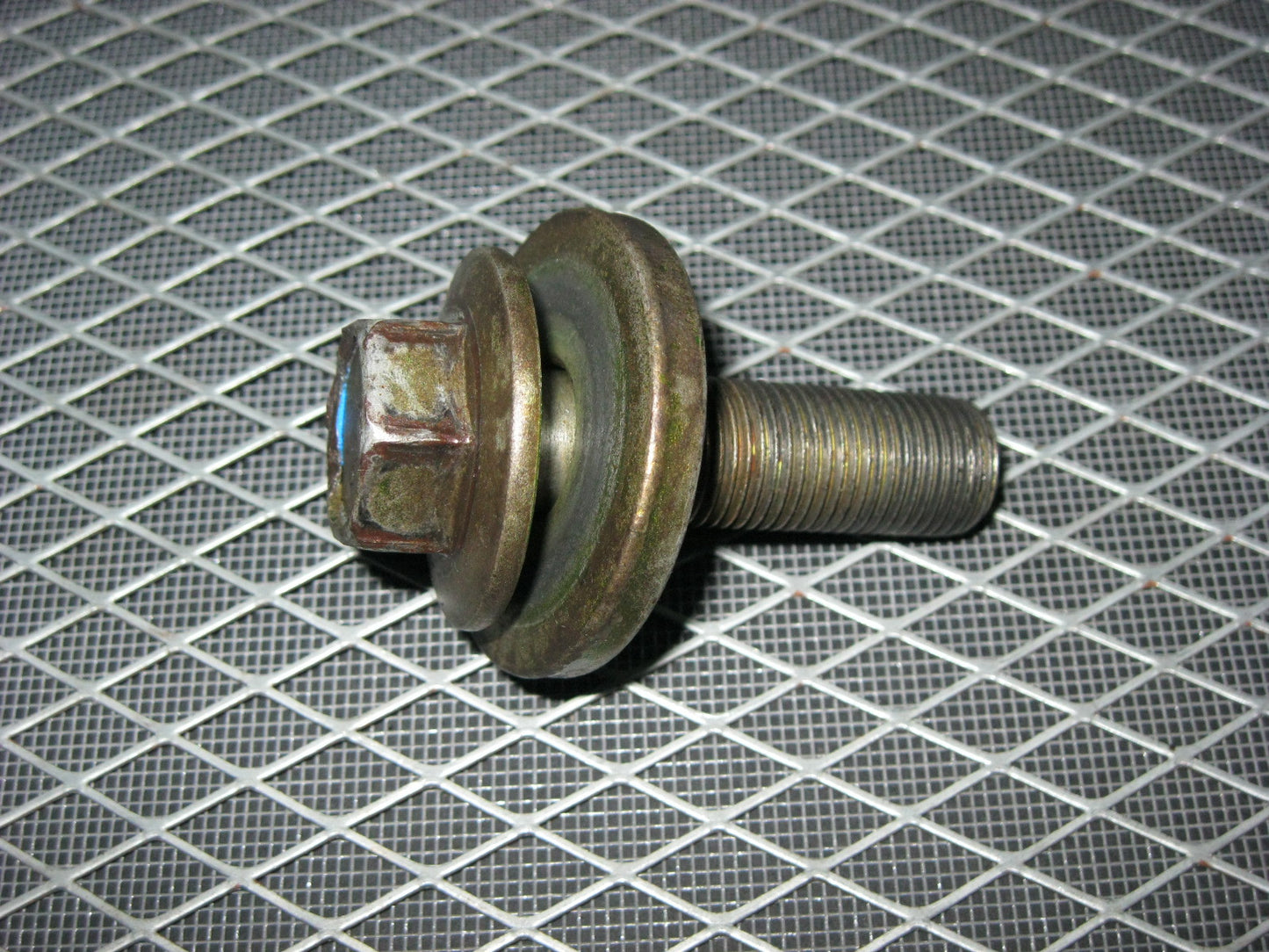 JDM Toyota 1MZ-FE 3.0L V6 None VVTi Engine Crankshaft Pulley Bolt