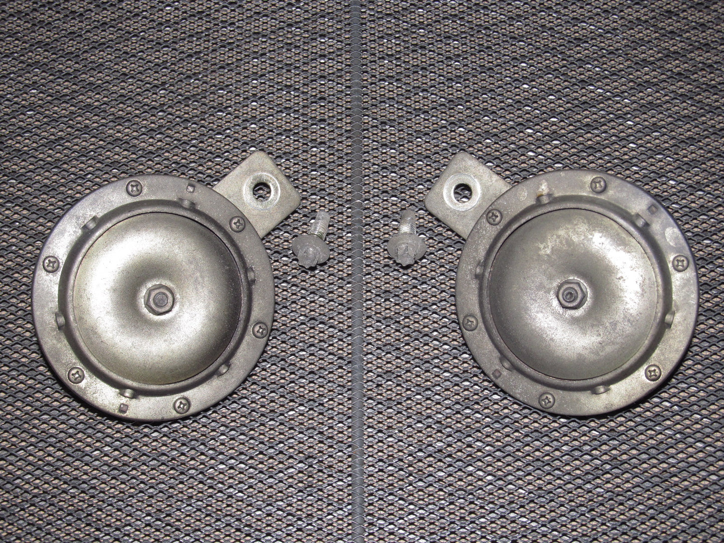 79 80 Datsun 280zx OEM Exterior Horn