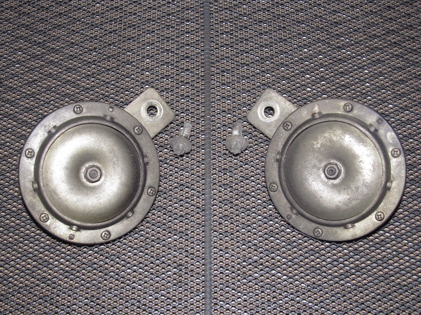 79 80 Datsun 280zx OEM Exterior Horn