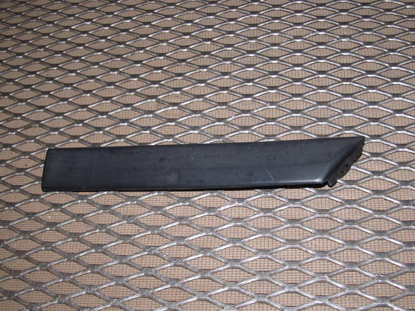 91 92 93 94 95 Toyota MR2 OEM Exterior Fender Moulding - Right