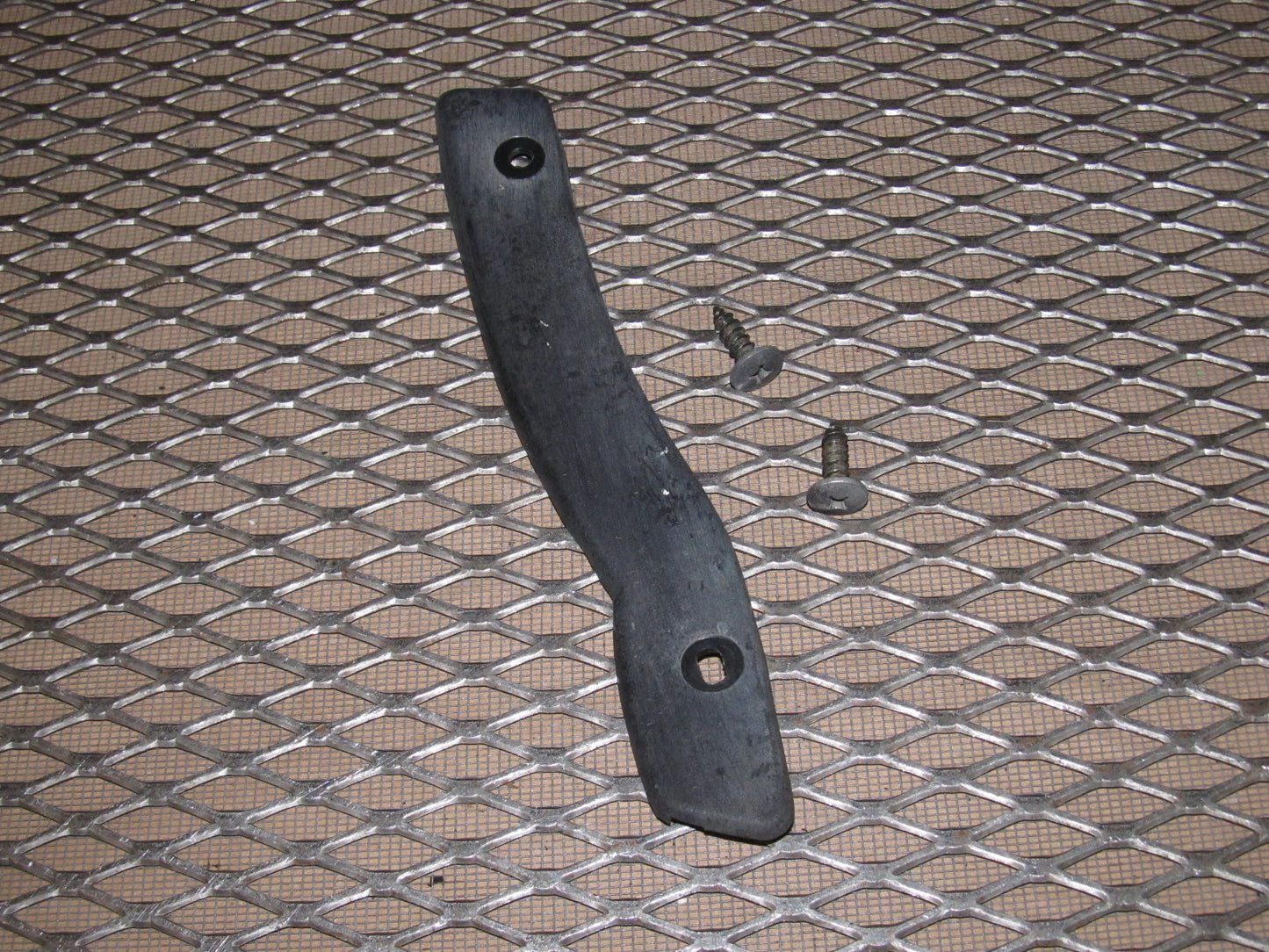 91 92 93 94 95 Toyota MR2 OEM Front Fender Wheel Mounting Trim Moulding - Right