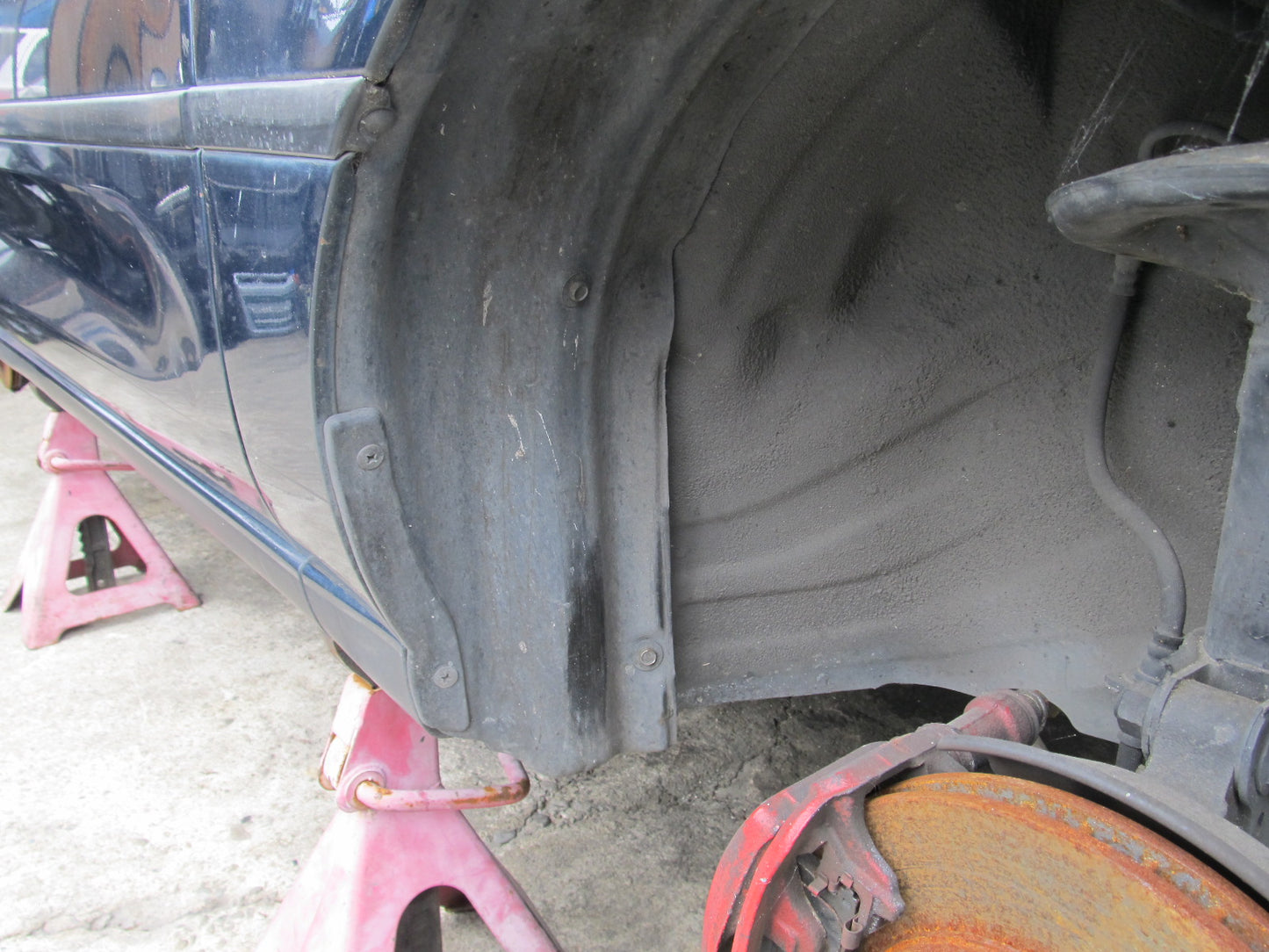 91 92 93 94 95 Toyota MR2 OEM Front Fender Wheel Mounting Trim Moulding - Right