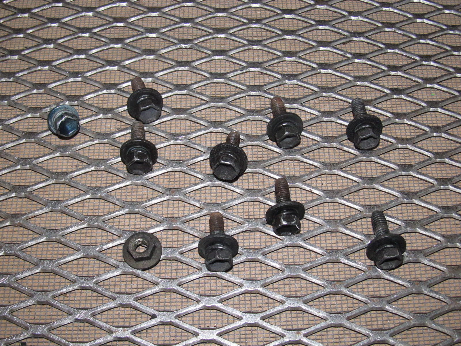 91 92 93 94 95 Toyota MR2 OEM Front Bumper Cover Mounting Bolt