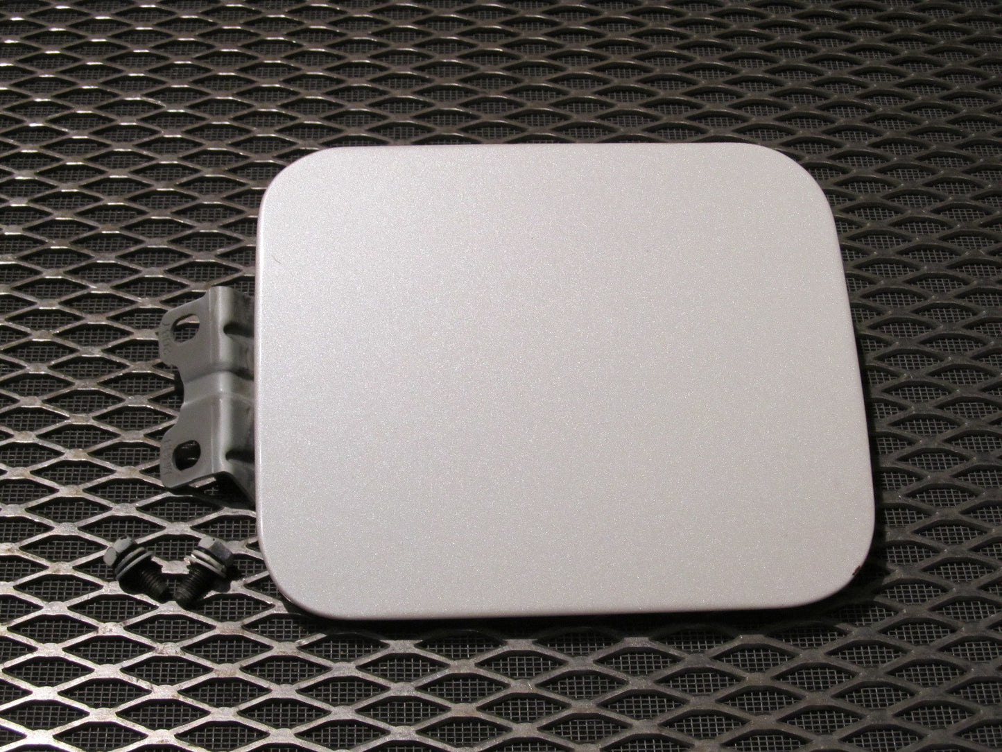 94 95 96 97 Mitsubishi 3000GT OEM Gas Door Cover