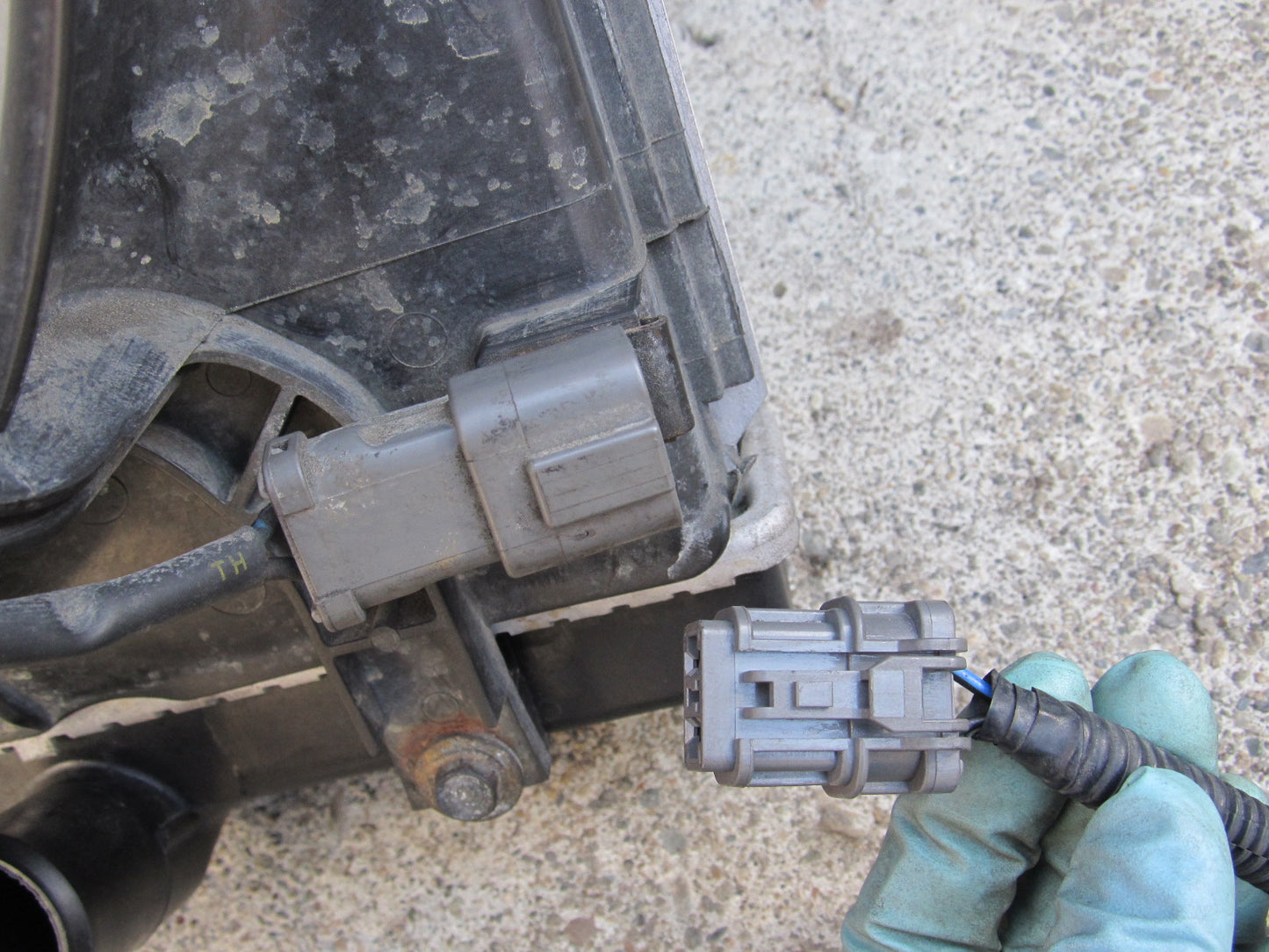 97 98 99 00 01 Honda Prelude OEM A/C Condenser Fan Pigtail Harness - Right