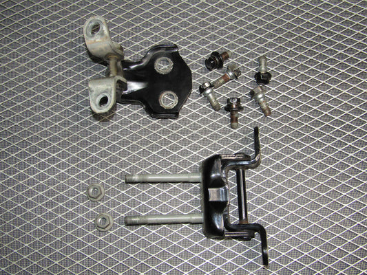 87-91 Toyota Crown Royal Saloon OEM Door Hinges - Rear Left Set