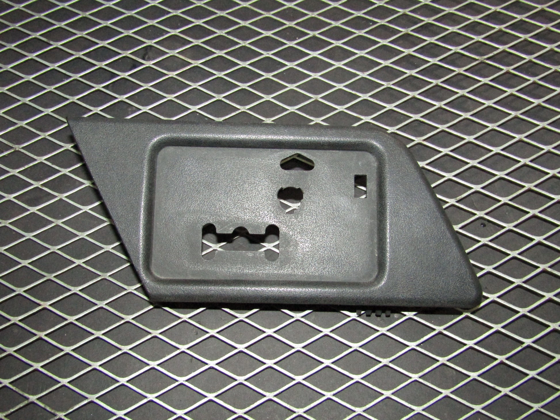 86-93 Mercedes Benz 300E OEM Front Door Power Seat Switch Cover Trim - Right
