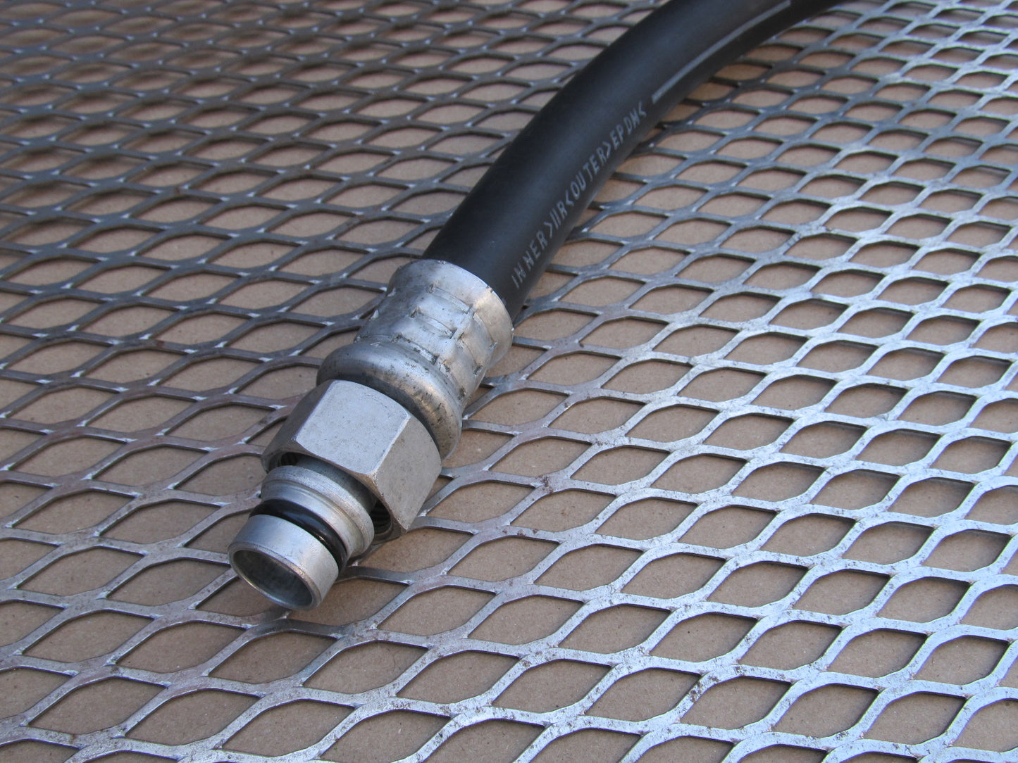 97 98 99 00 01 Honda Prelude OEM A/C Compressor Fitting Hose