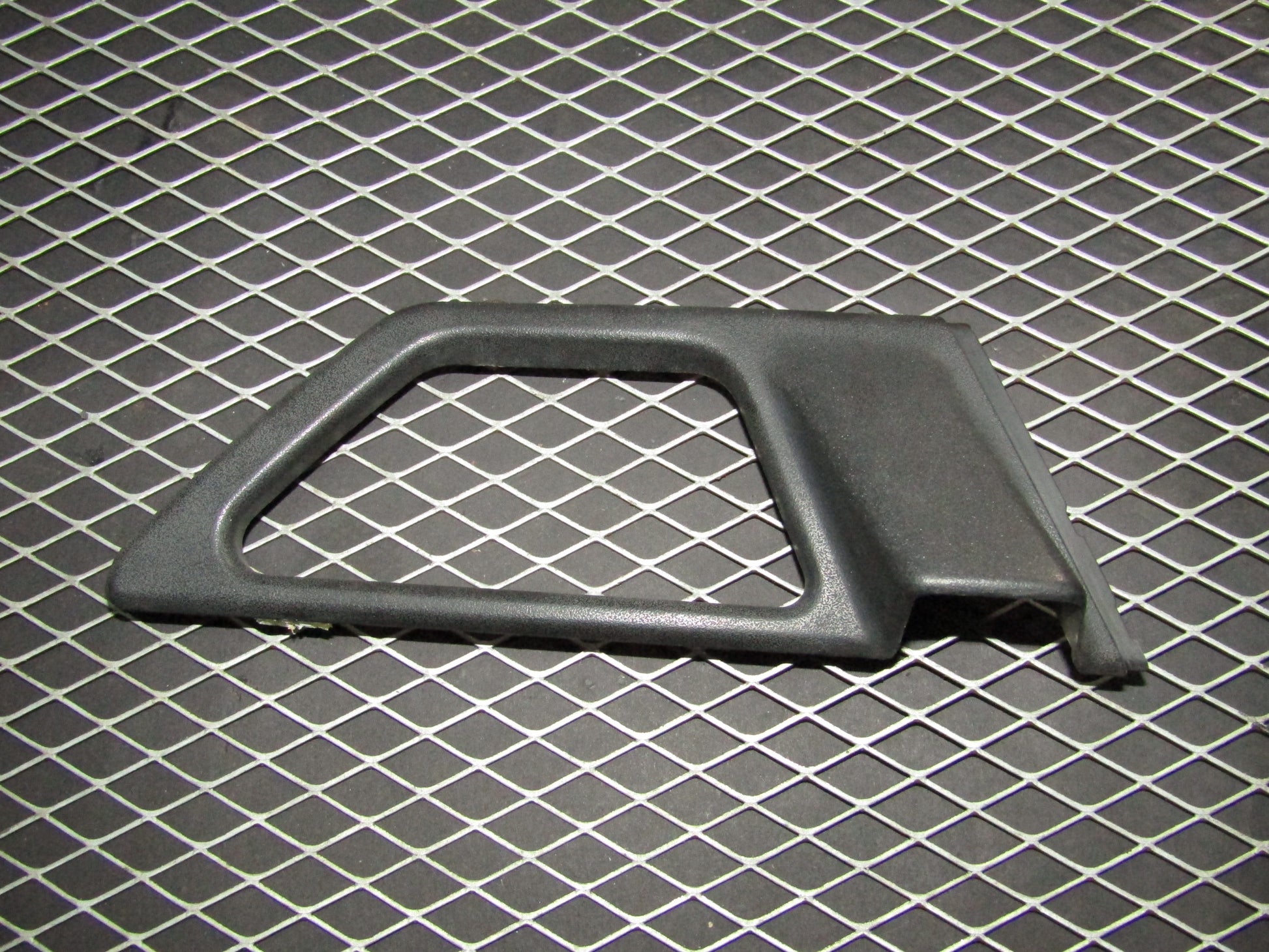 86-93 Mercedes Benz 300E OEM Front Interior Door Handle Bezel Trim - Right