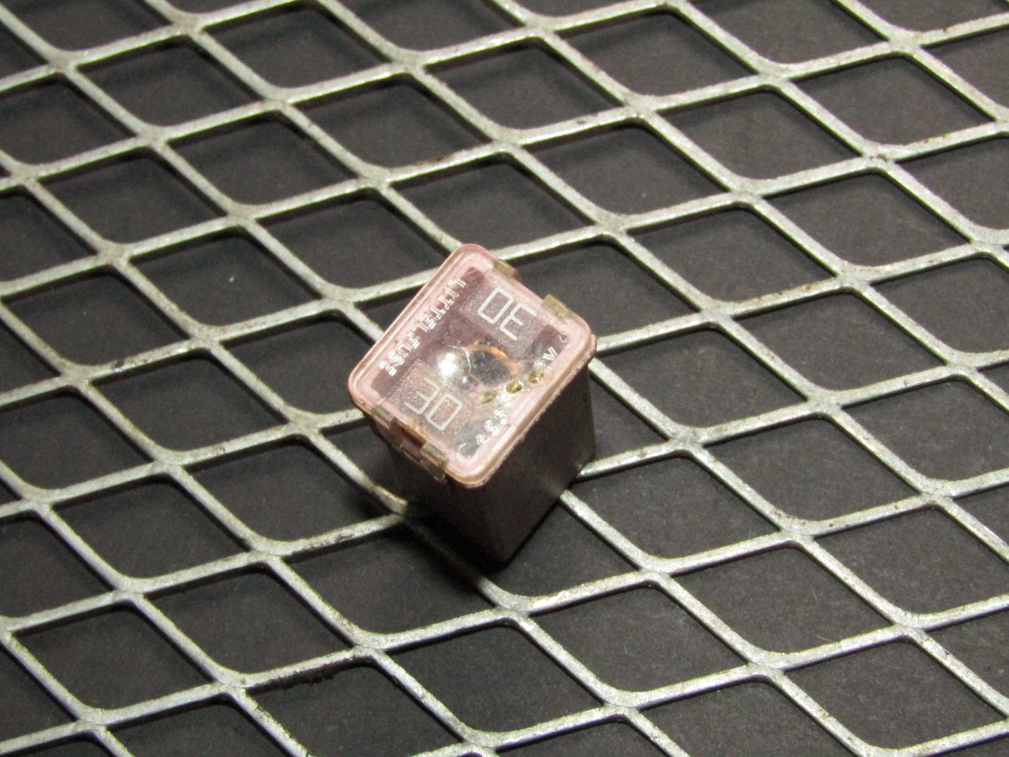 87-91 Toyota Crown Royal Saloon OEM 30A Fuse