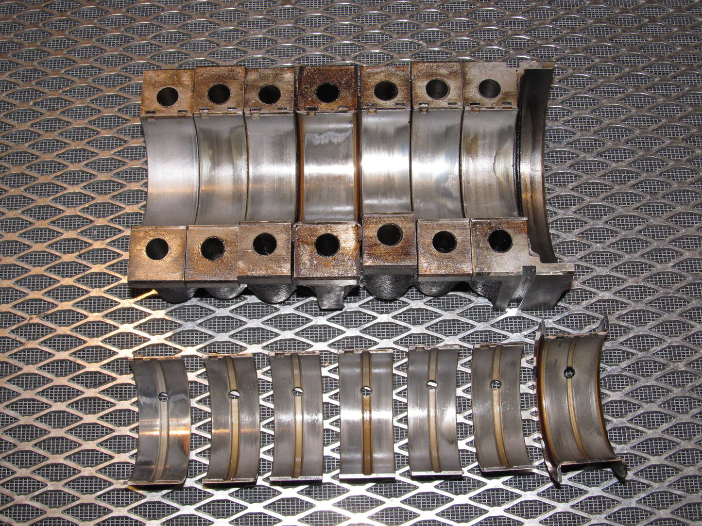 81 82 83 Datsun 280zx OEM Crankshaft Main Cap Bearing Set