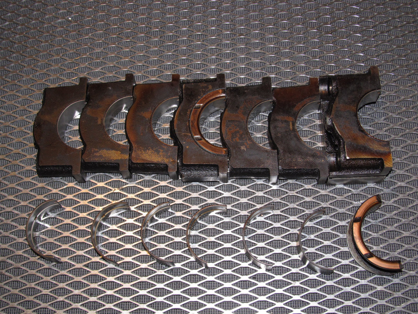 81 82 83 Datsun 280zx OEM Crankshaft Main Cap Bearing Set