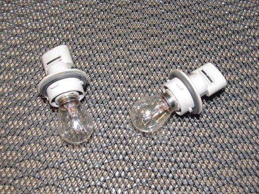 91 92 93 94 95 Toyota MR2 OEM Front Turn Signal Bulb Socket - Set