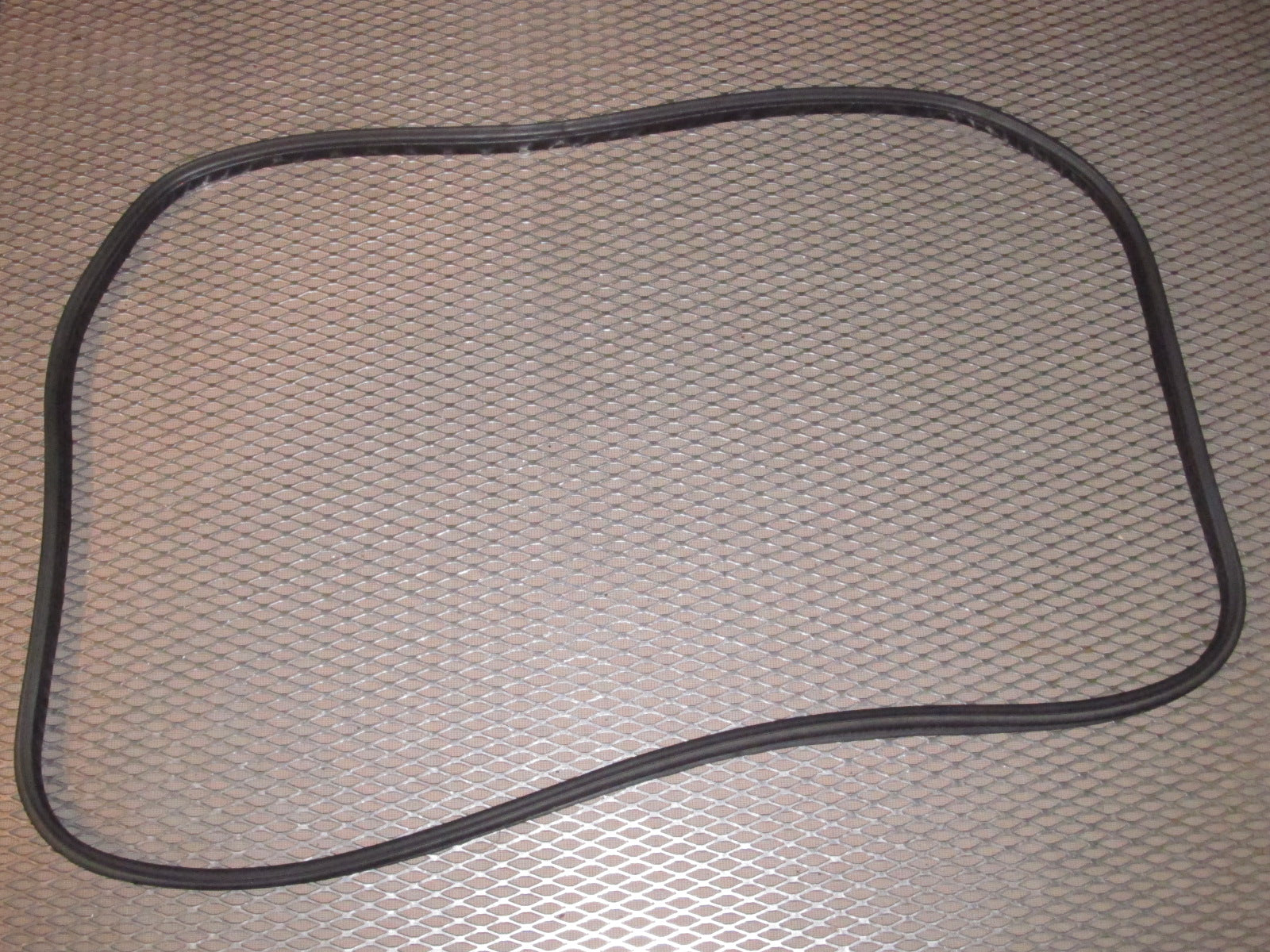 94 95 96 97 Mazda Miata OEM Trunk Weather Stripping