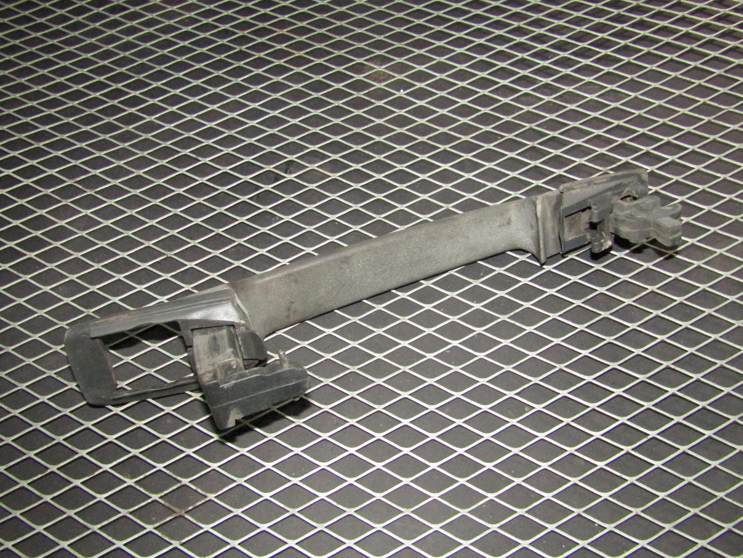 86-93 Mercedes Benz 300E OEM Front Exterior Door Handle - Right
