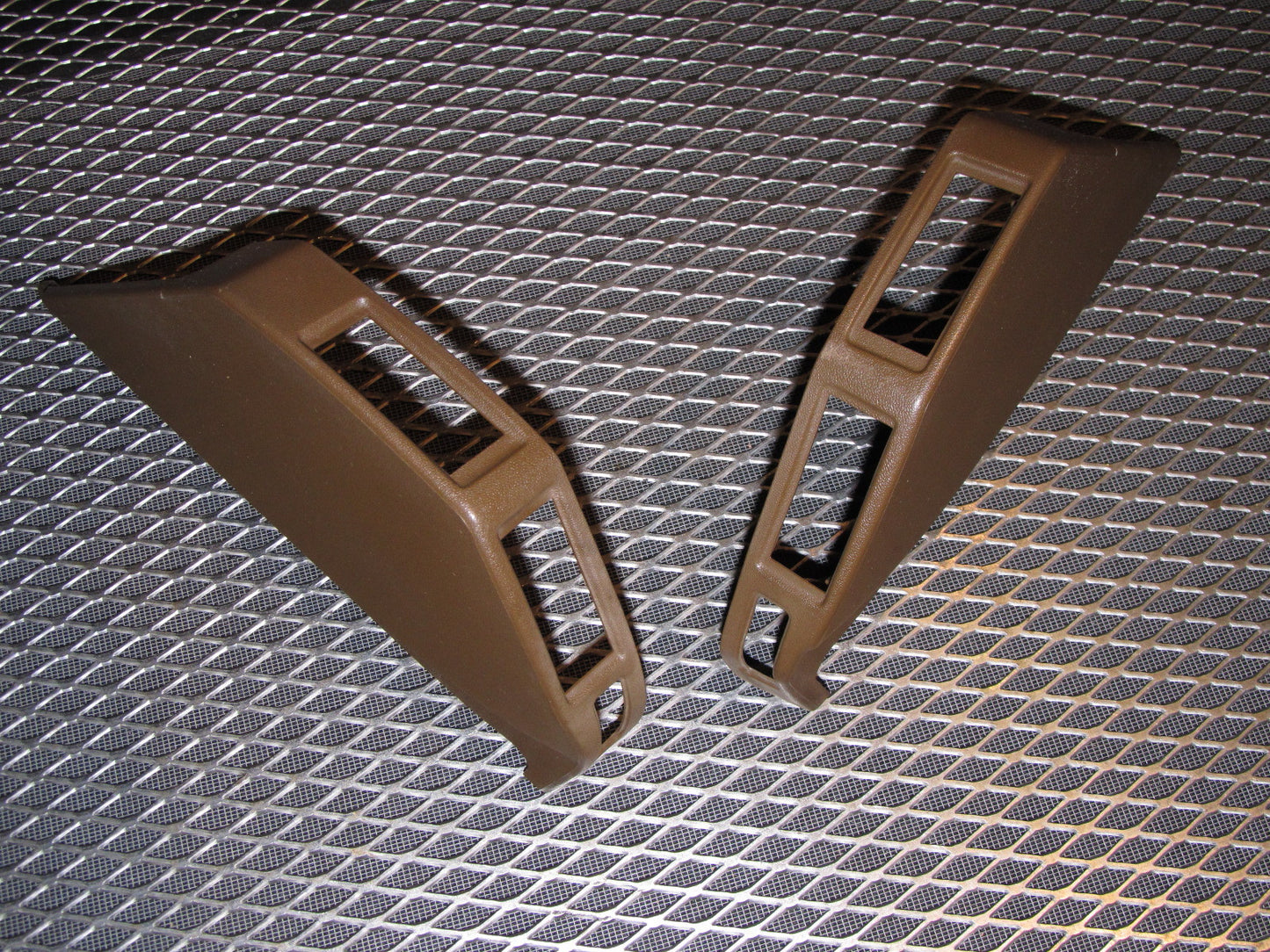 81 82 83 Datsun 280zx OEM Dash Side Vent Cover Bezel - Set