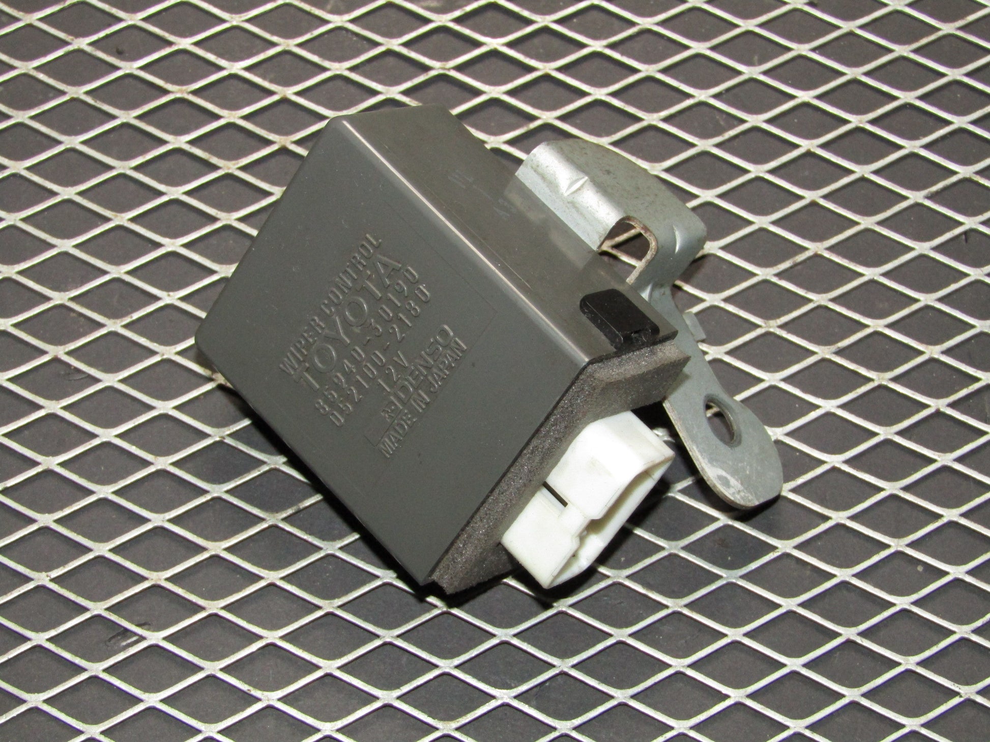 87-91 Toyota Crown Royal Saloon OEM Wiper Control - 85940-30190