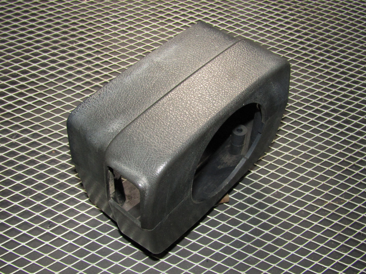 87 88 89 90 91 Toyota Crown Royal Saloon OEM Steering Column Cover