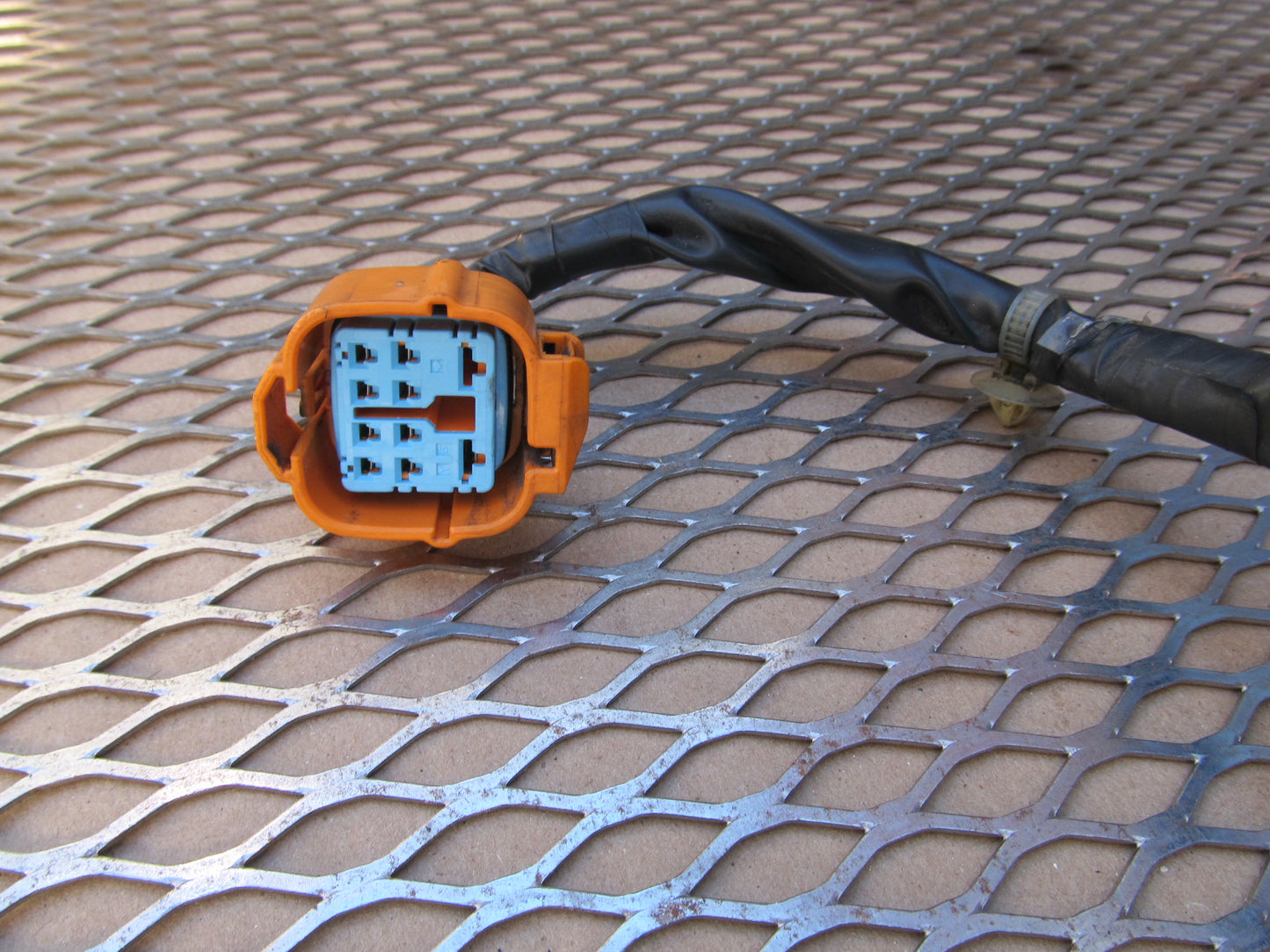 97 98 99 00 01 Honda Prelude OEM ABS Motor Actuator Pump Extension Harness