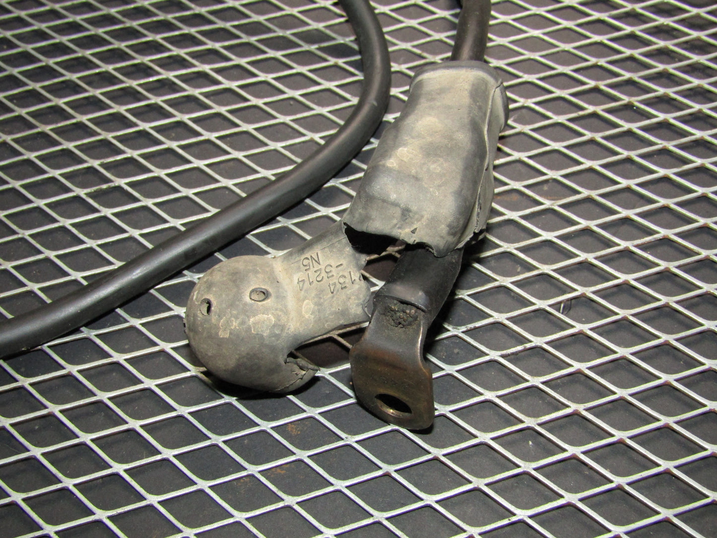 87 88 89 90 91 Toyota Crown Royal Saloon OEM Starter Cable