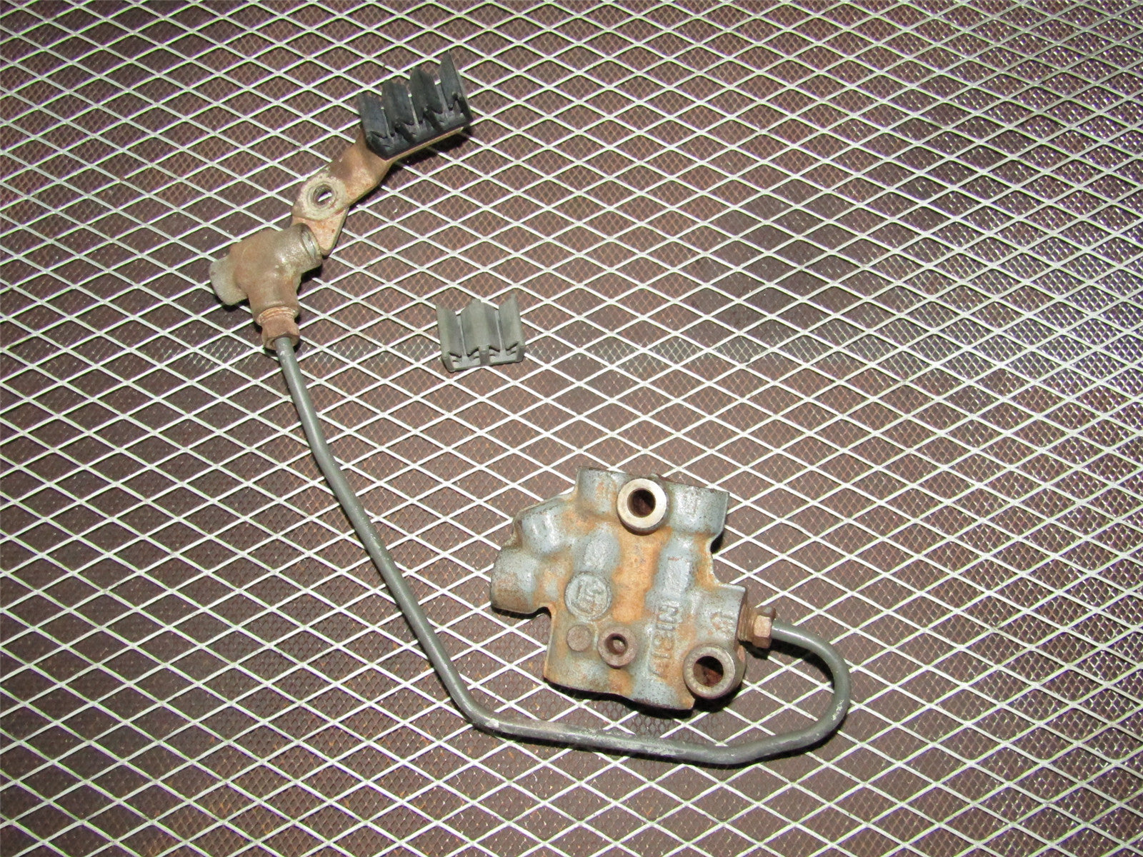 94 95 96 97 98 99 Toyota Celica OEM Brake Proportional Valve