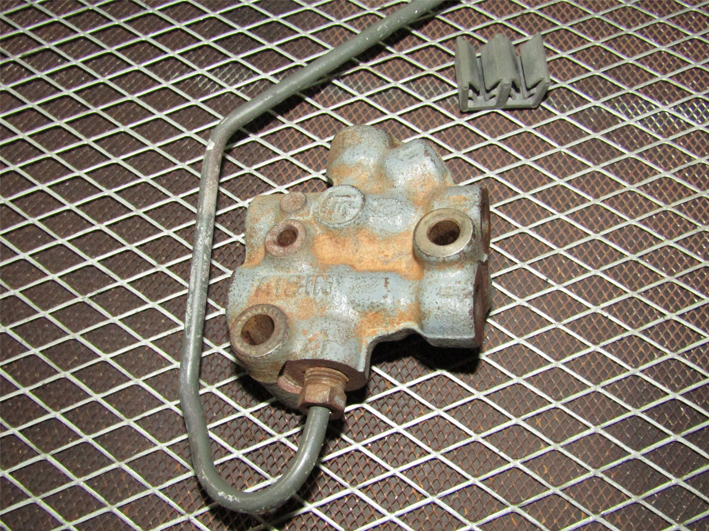 94 95 96 97 98 99 Toyota Celica OEM Brake Proportional Valve