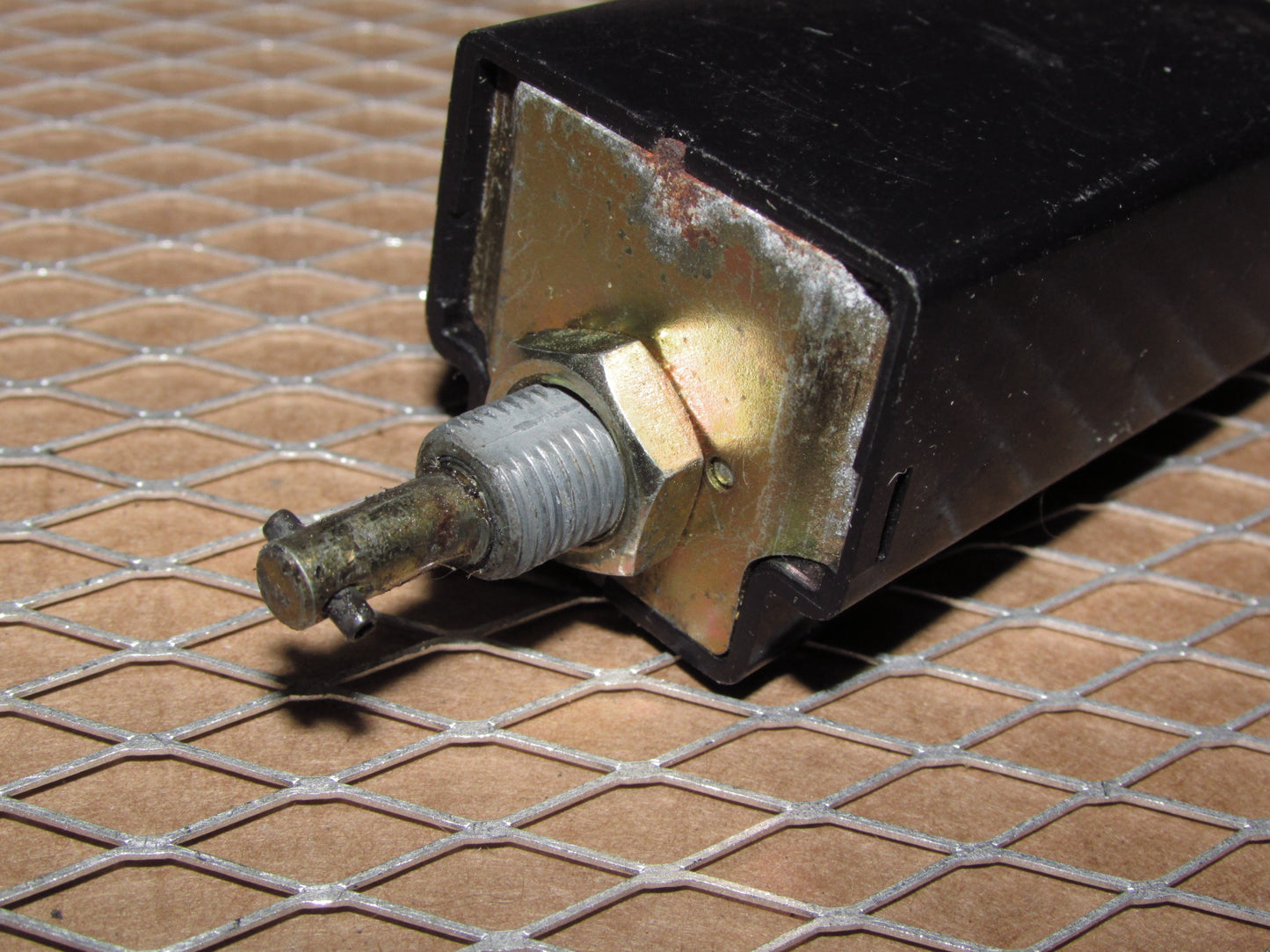 83 84 85 86 Nissan 720 OEM Interior Light Dimmer Switch