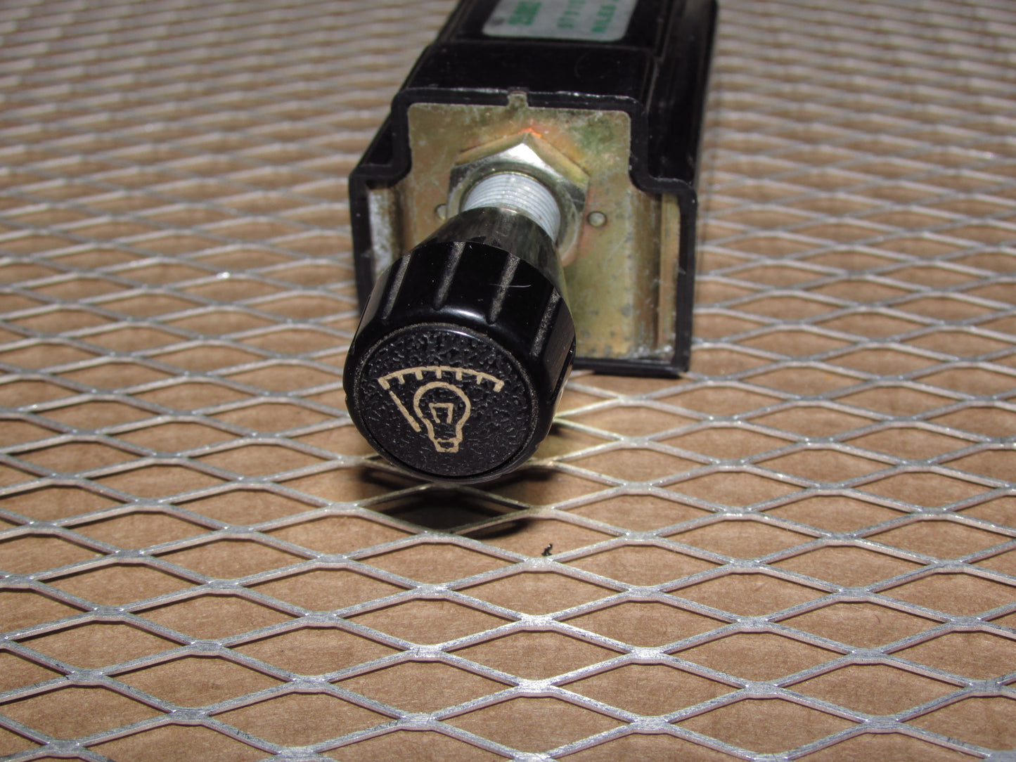 83 84 85 86 Nissan 720 OEM Interior Light Dimmer Switch