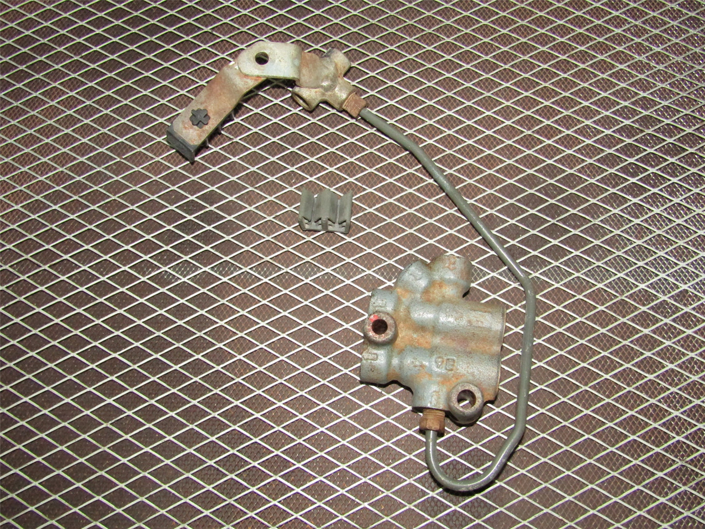 94 95 96 97 98 99 Toyota Celica OEM Brake Proportional Valve